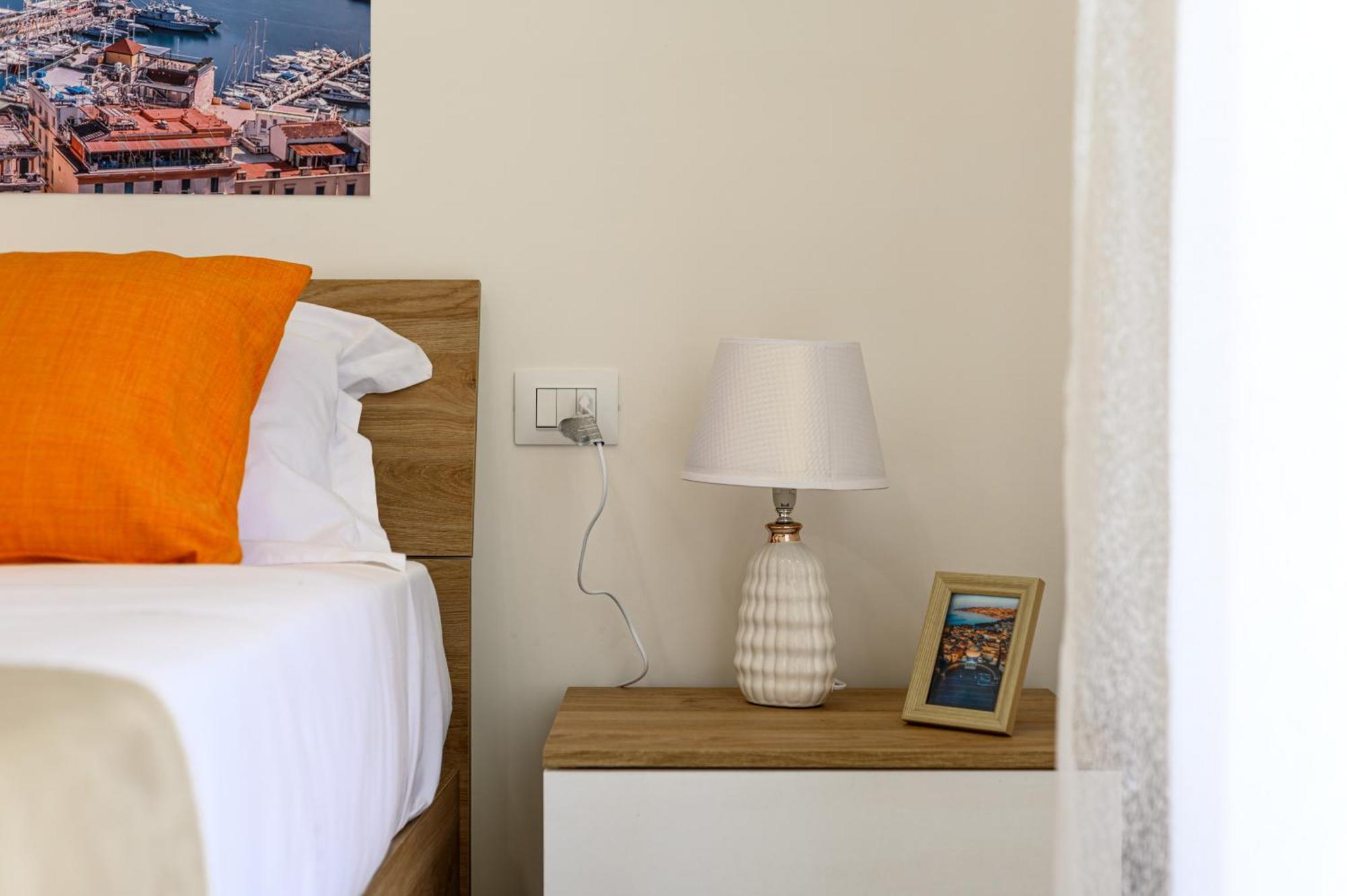Domus Romeo Apartment Napoli Ngoại thất bức ảnh
