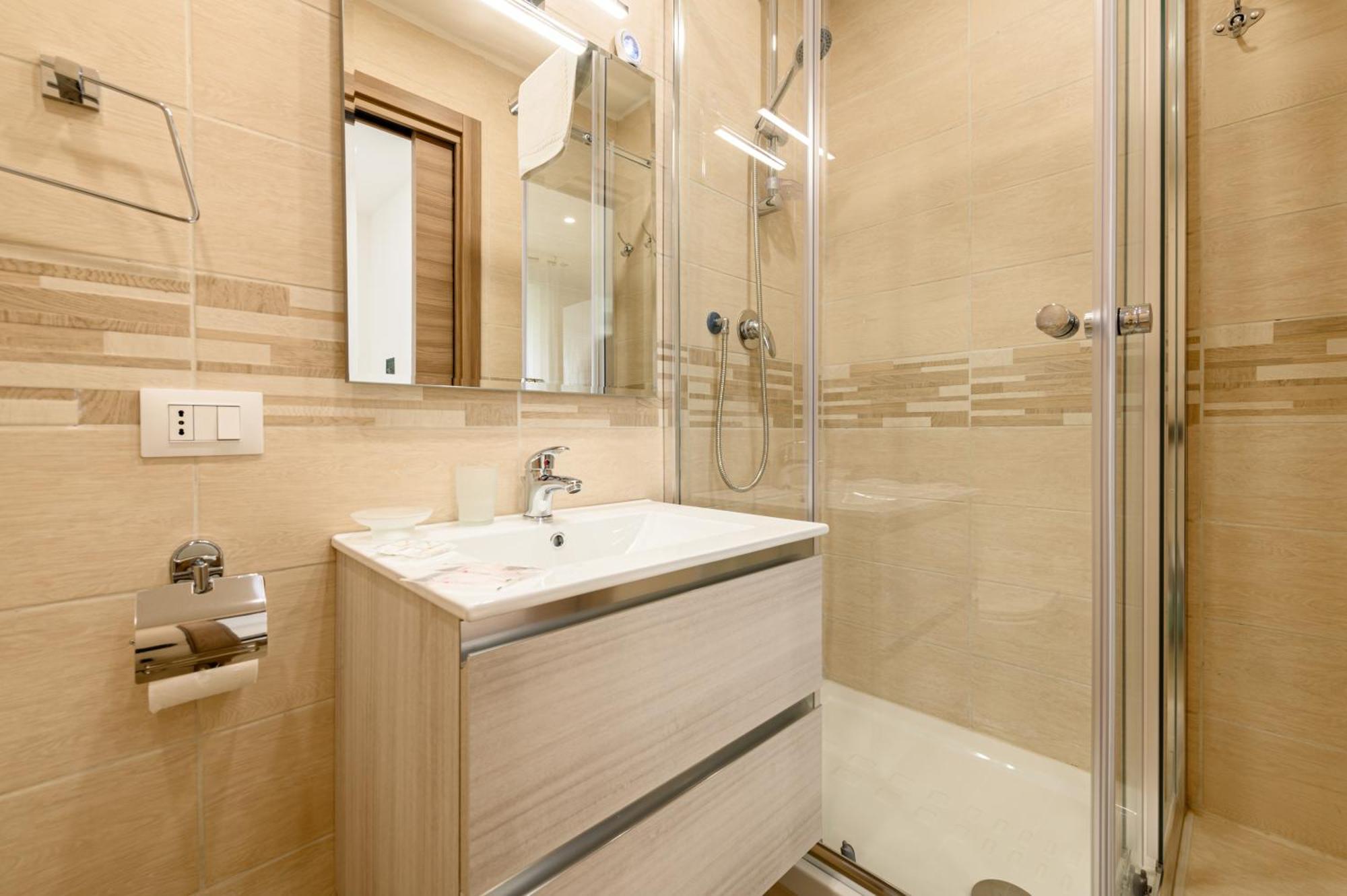 Domus Romeo Apartment Napoli Ngoại thất bức ảnh